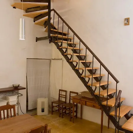 Spacious Unique Townhouse Apartamento La Valeta